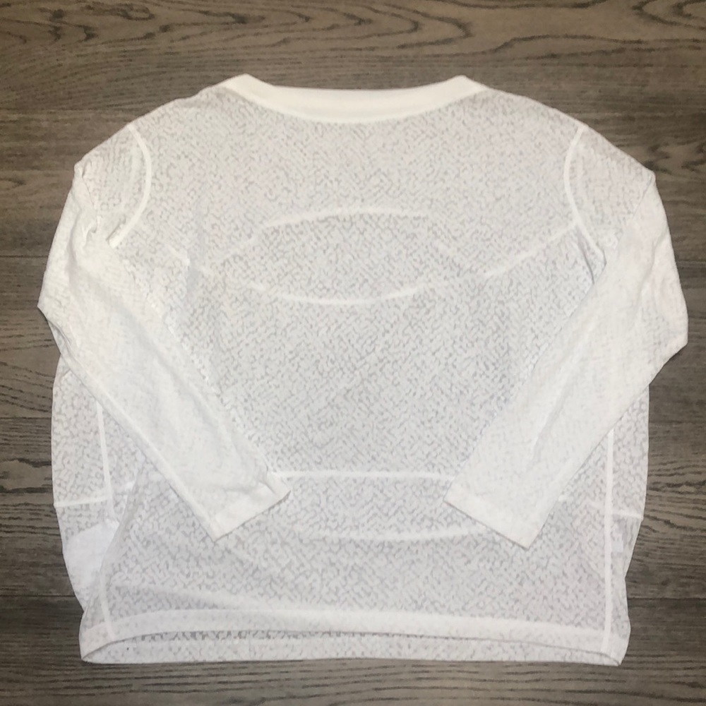 Lululemon oversized long sleeve shirt